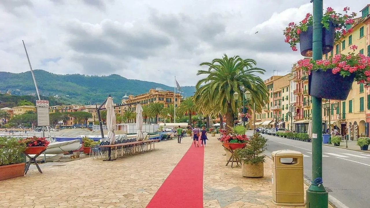 Villa Pia Recco 0*,  Italy